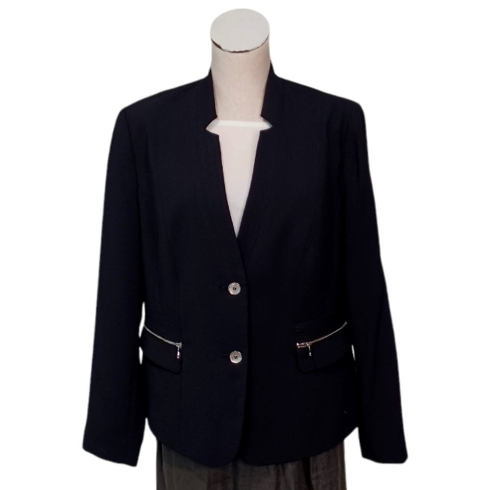 GERRY WEBER • Medium black blazer business or special event pockets 2 button
